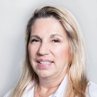 photo portrait : Pre Dre méd. Dina Zekry